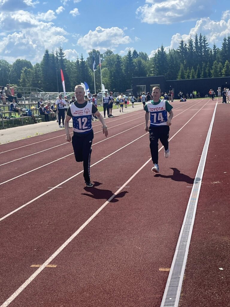 Eesti Eriolümpia kergejõustikuvõistlus Vinnis sportlased5